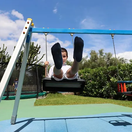 فندق The Views Oasis