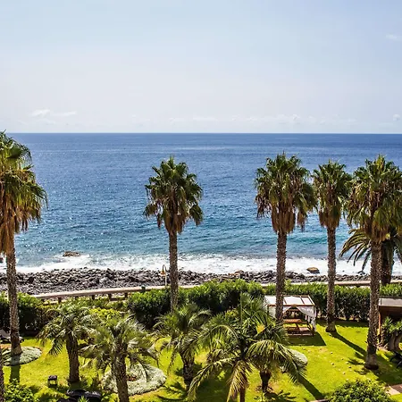 فندق The Views Oasis