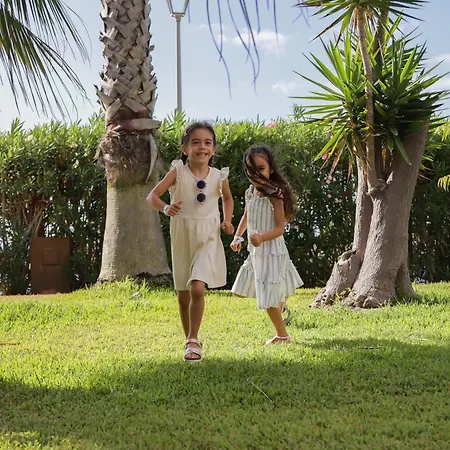 فندق The Views Oasis