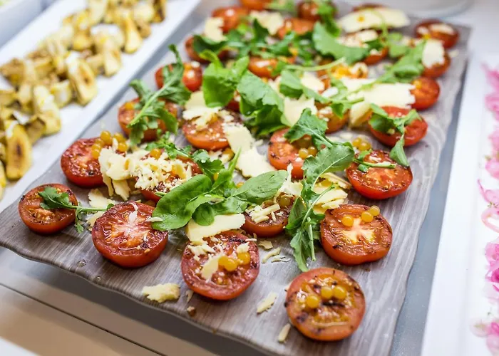 The Views Oasis Hotell