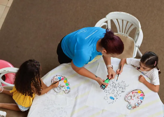 Hotell The Views Oasis