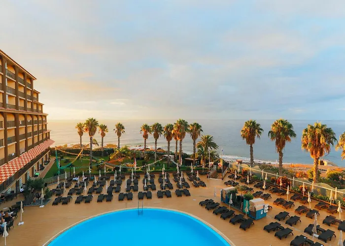 Hotell The Views Oasis Caniço