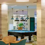 Hotel The Views Oasis