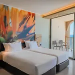 The Views Oasis Hotel Canico (Madeira)