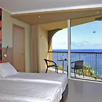 The Views Oasis Hotel 4*