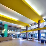 The Views Oasis Caniço