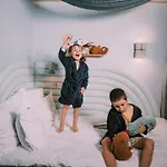 Hotel The Views Oasis