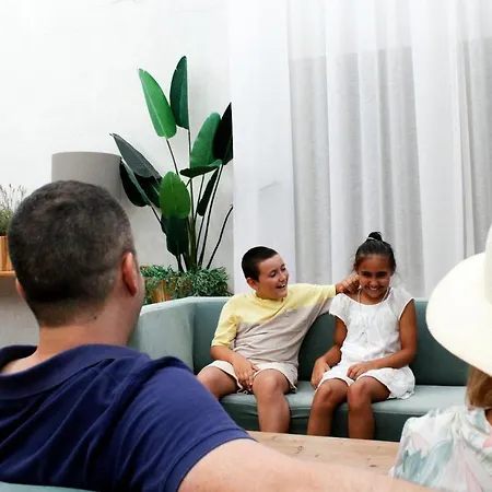 Ξενοδοχείο The Views Oasis