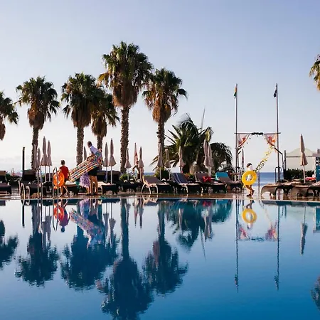 Hotel The Views Oasis Canico (Madeira)