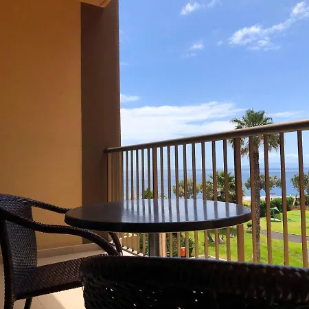 The Views Oasis Hotel Canico (Madeira)