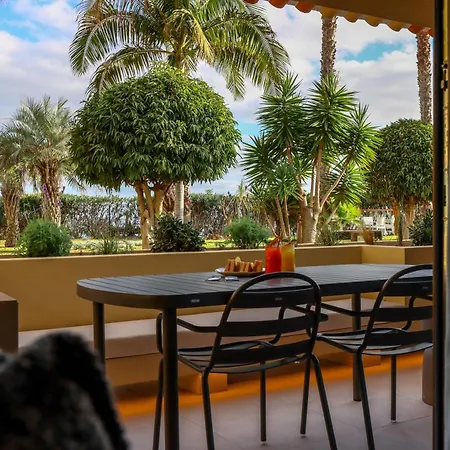 The Views Oasis Hotel 4*