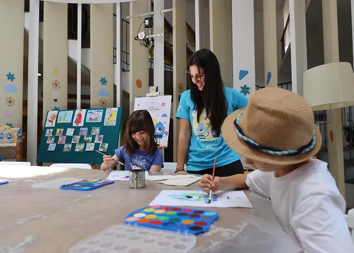 Hotel The Views Oasis 4*