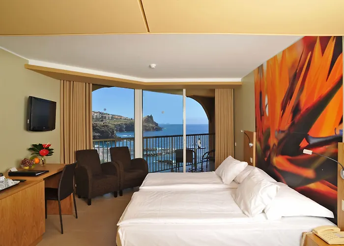 The Views Oasis Canico (Madeira)