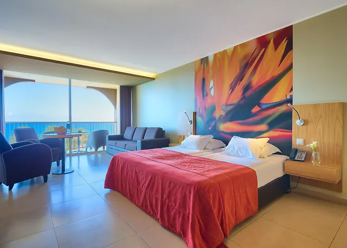 The Views Oasis Canico (Madeira)