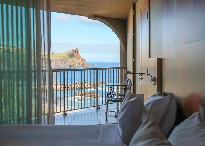 The Views Oasis 4*