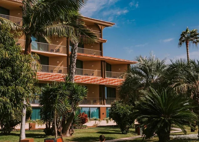 The Views Oasis Hotel Caniço