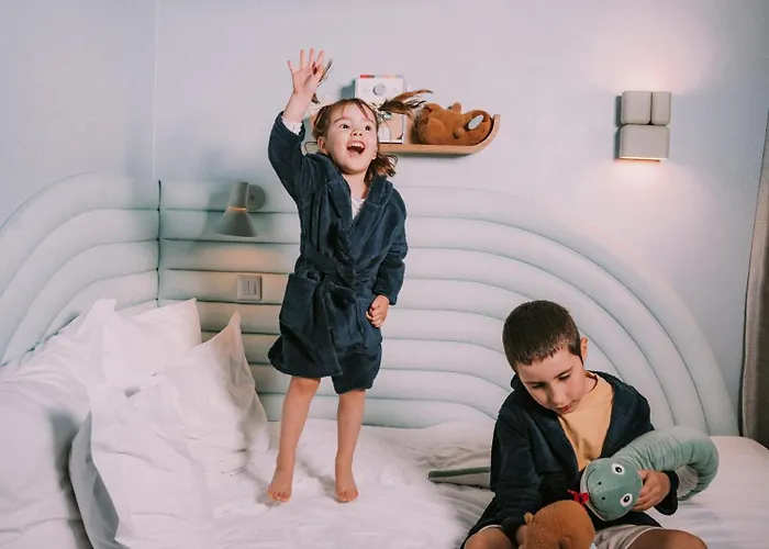 Hotel The Views Oasis